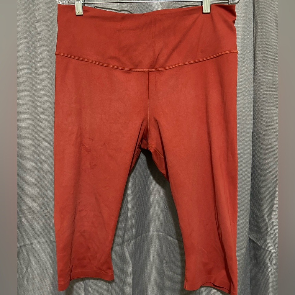 CALIA Dark Clay Power Sculpt Knee Crop Biker Shorts